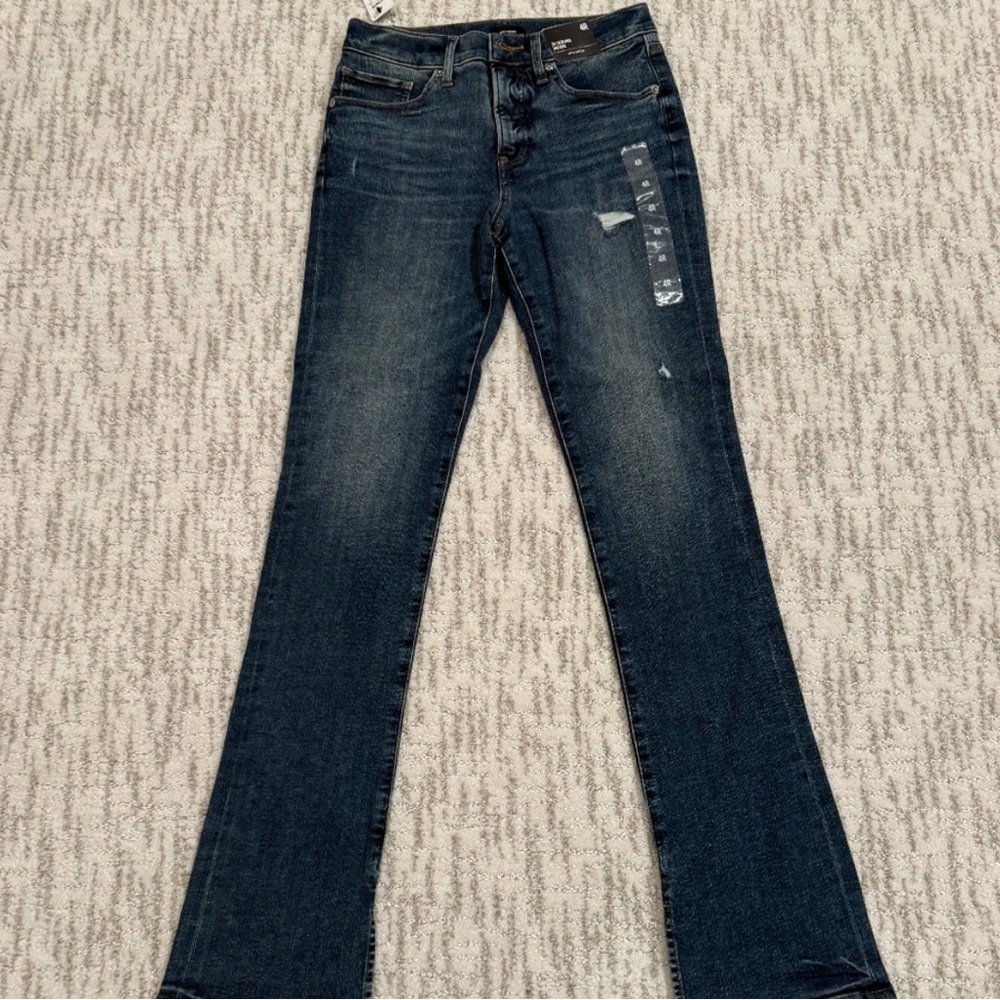 Skyscraper mid rise jeans